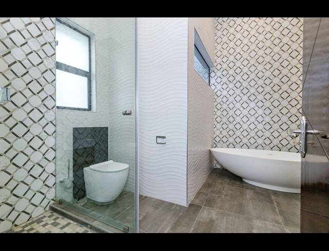 5 BEDROOM HOUSE FOR SALE IN STEYN CITY